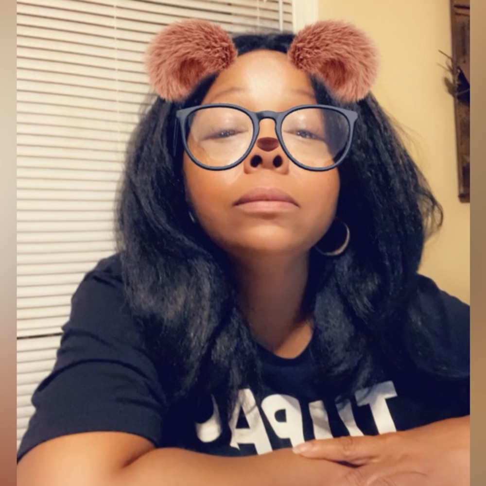 Meet your Posher, Karla